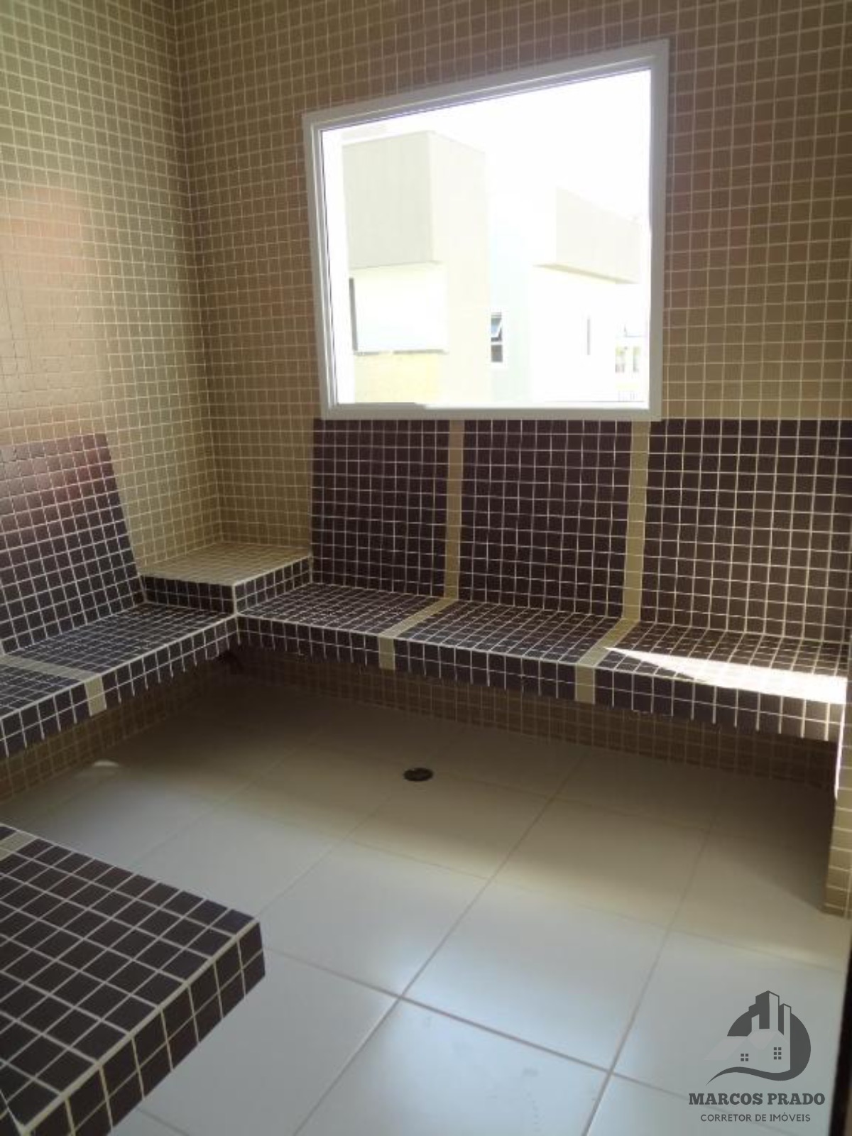 Apartamento à venda com 2 quartos, 56m² - Foto 21