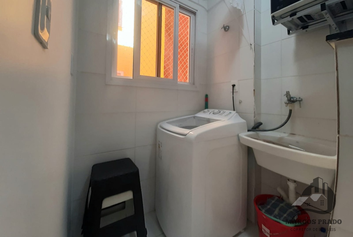 Apartamento à venda com 2 quartos, 56m² - Foto 12