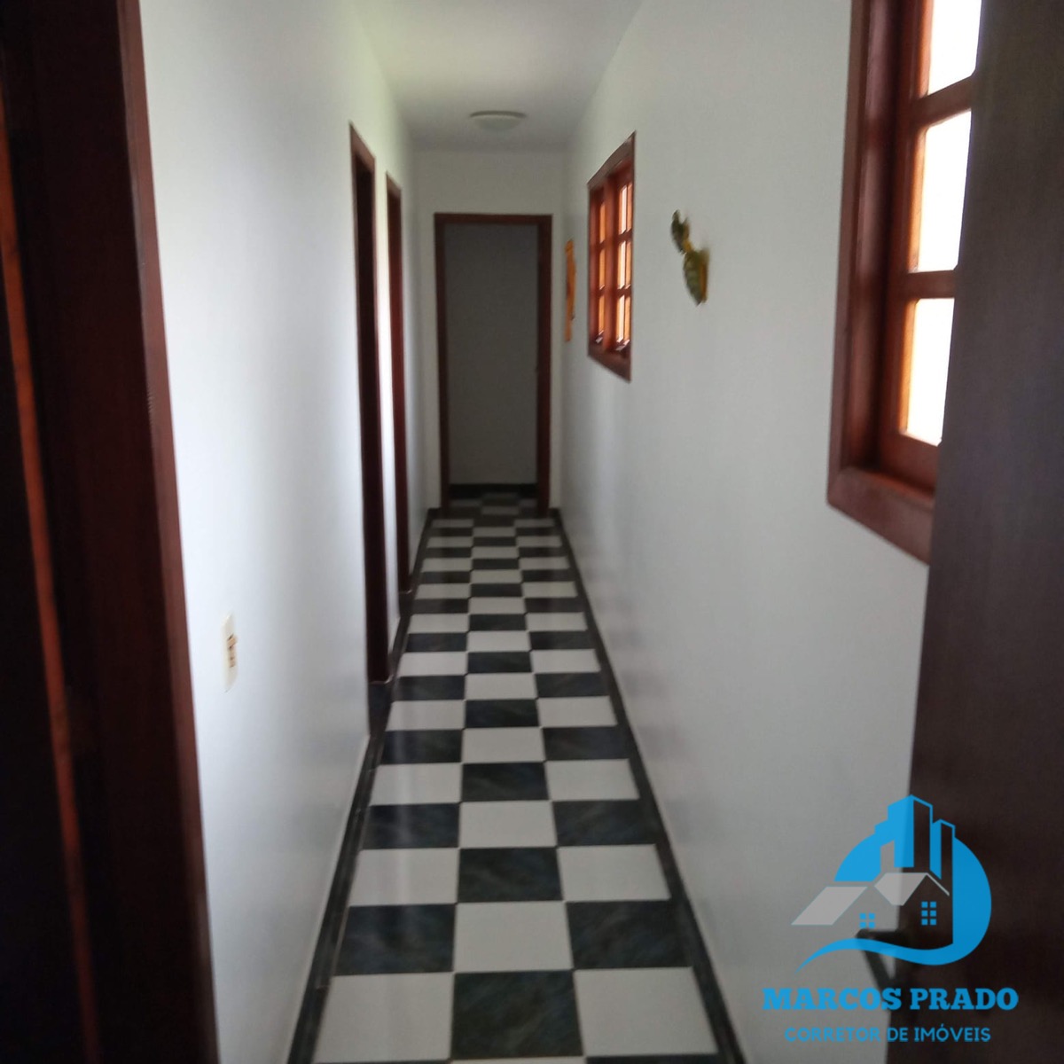 Casa de Condomínio à venda com 3 quartos, 250m² - Foto 15